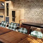 Lejlighed Alt-berliner Schwanenhof Dg Links Lychen