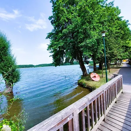 Lejlighed Alt-berliner Schwanenhof Dg Links Lychen