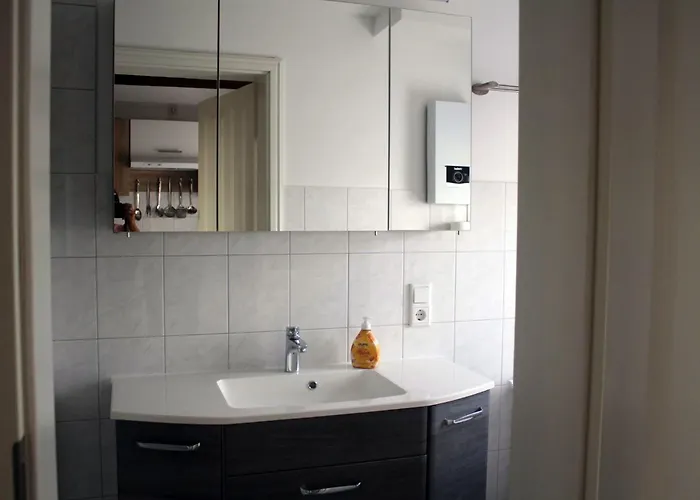 Alt-berliner Schwanenhof Dg Links Lägenhet Lychen